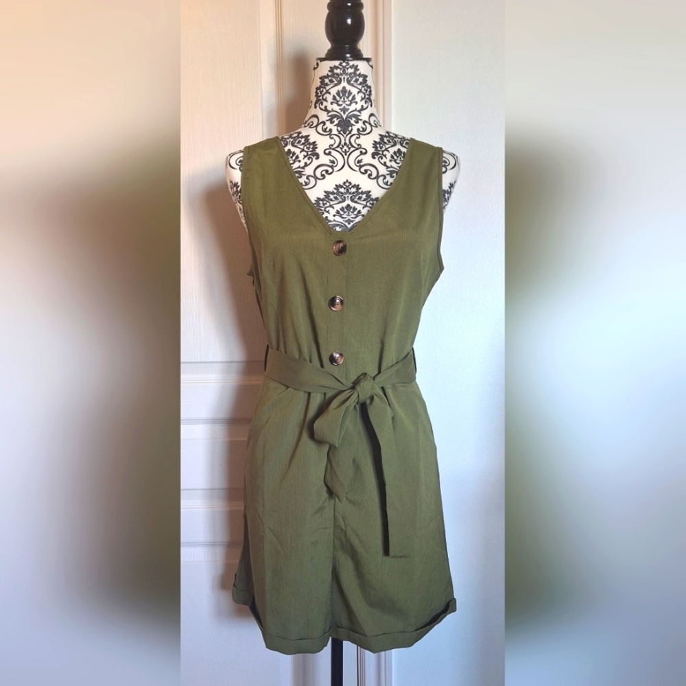 SHEIN size Large navy green romper NWOT